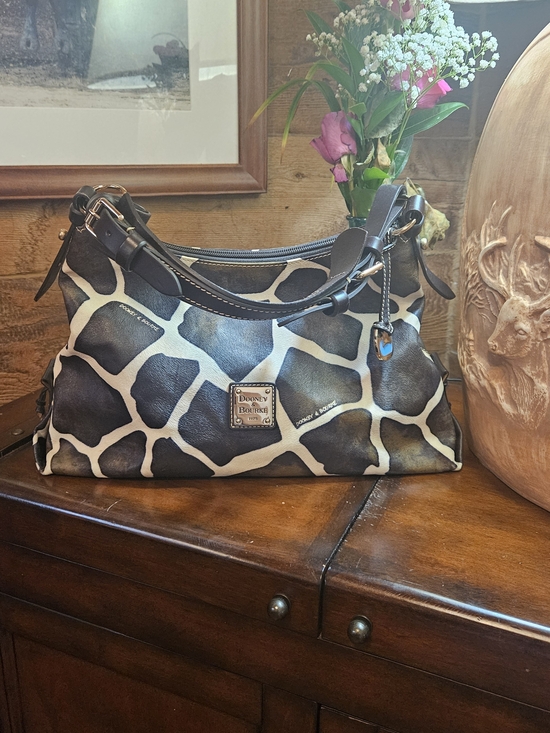 Dooney & Bourke Handbags - Vintage Dooney & Bourke Black and Cream Giraffe-Print Shoulder Bag